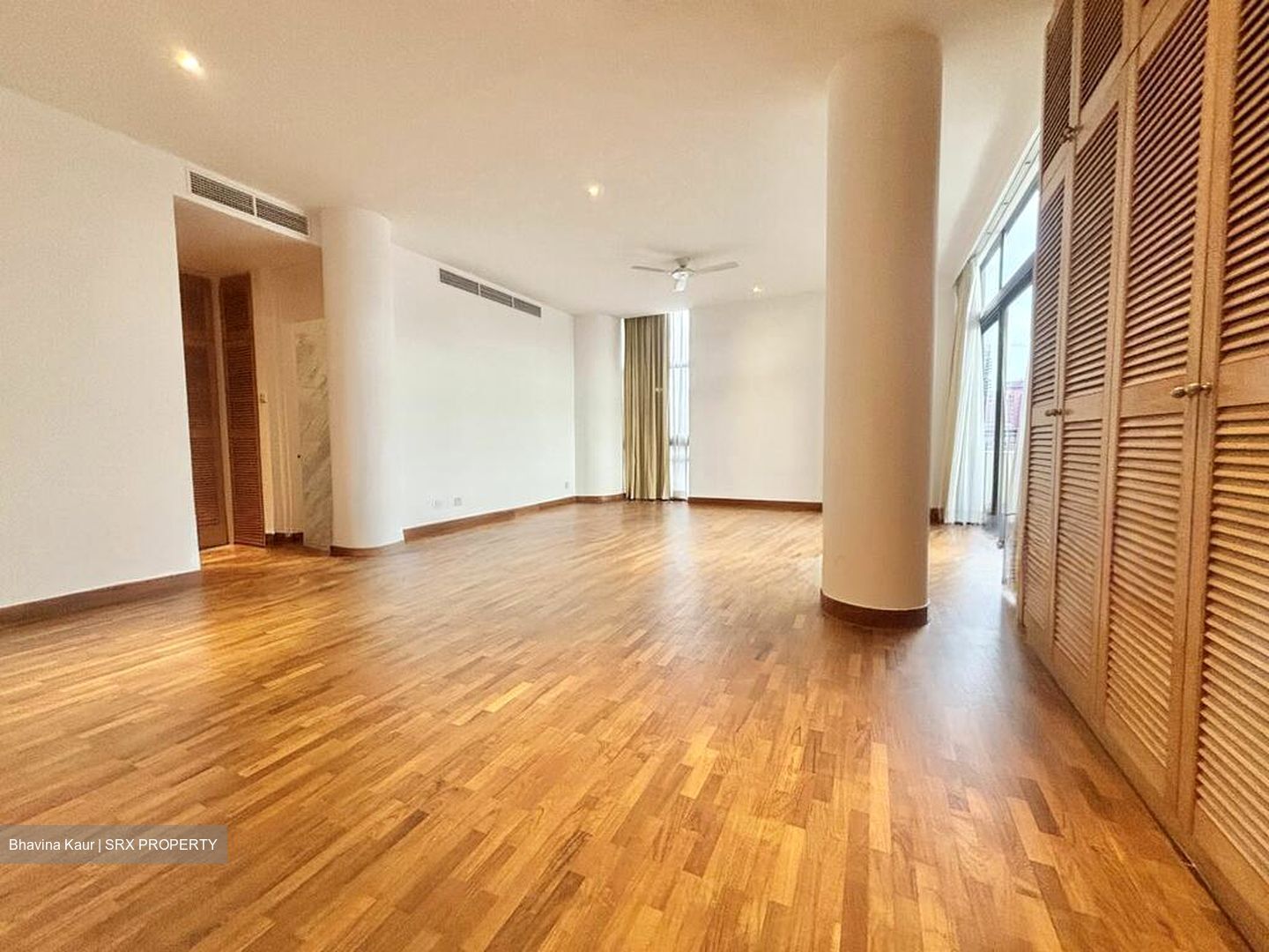 The Colonnade (D10), Condominium #584532471